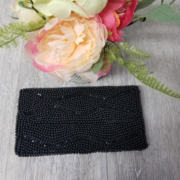 Beaded clutch - Picture 8 of 8